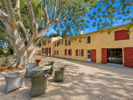 maison à vendre velaux 12 pièce(s) 345m2 1 680 000€