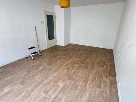 t2 à louer - 45m2 bussy saint georges (4min à pieds du rer a)