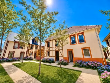 maison à cabourg – jardin et plage à deux minutes à vélo