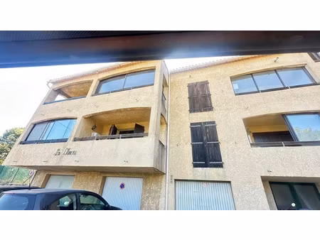 loue charmant t2 dans résidence les oliviers sollies ville