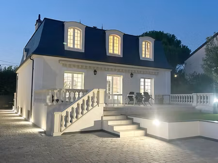 magnifique maison à champs-sur-marne