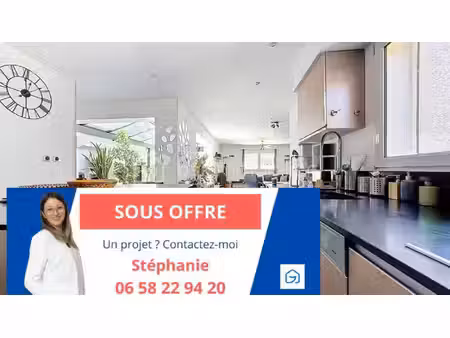 maison familiale (5 chambres) avec piscine — quartier calme à cournonsec