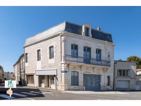 maison bourgeoise d'exception triplex atypique garage xx