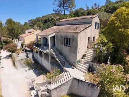 maison à solliès-toucas (83210)