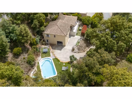 vente maison 4 pièces 173 m² la londe-les-maures (83250)