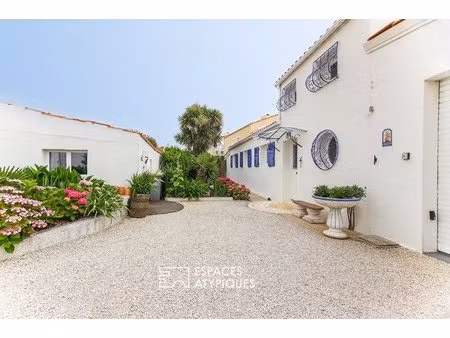 maison contemporaine à proximité de la côte bleue chaumoise