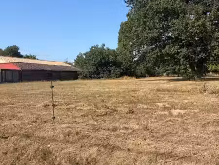 vente terrain 800 m² à saint-seurin-sur-l'isle (33660)  26 000 €
