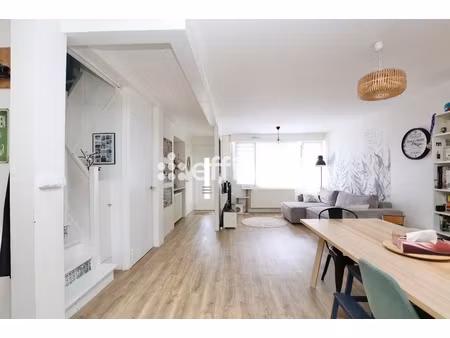 maison 5 pièces - 87 m²
