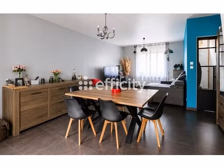 maison 6 pièces - 90 m²