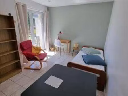 location appartement t1 meublé à arradon (56610) : à louer t1 meublé / 20m² arradon