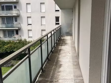 location appartement 4 pièces 77 m² à pontoise (95000)