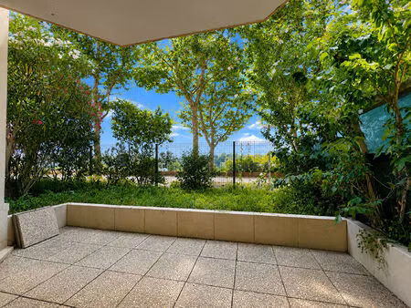 face au lac _3 pièces avec jardin privatif et double box