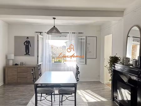 charme  lumière et vie citadine au coeur de montélimar !