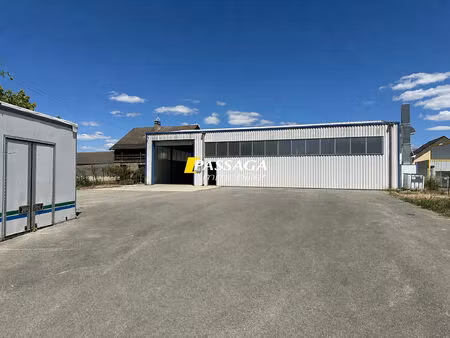 a vendre - local commercial de 275 m² - severac d'aveyron