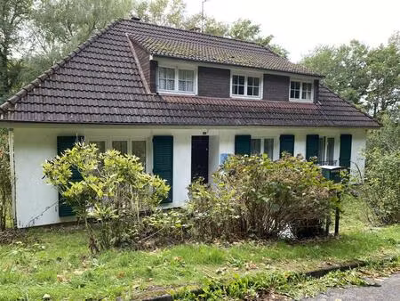 maison traditionnelle avec grand jardin à eymoutiers