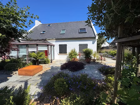 a vendre maison landivisiau 6 pièces 4 chambres 157 m2