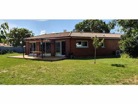 vente maison 5 pièces 137 m² port-des-barques (17730)