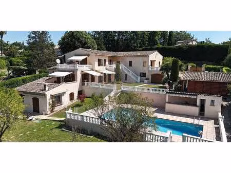 maison avec piscine et jardin saint paul de vence (06)