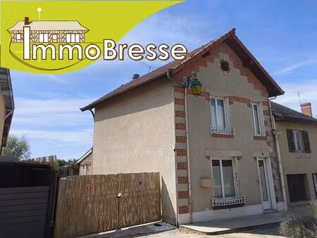 st jean sur reyssouze -a vendre maison 67 m²