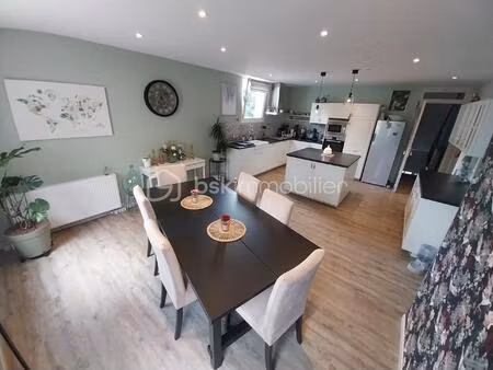 maison de 246 m² à tallard