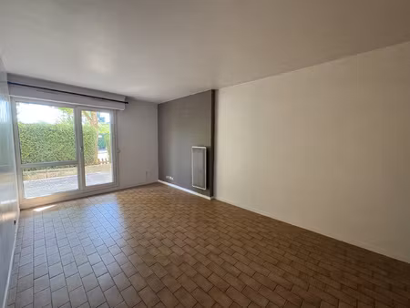 appartement 2 pièces + garage fermé