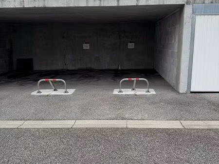 location entrepôt chindrieux 73310 12m²