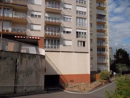 garage a louer a roanne - centre ville