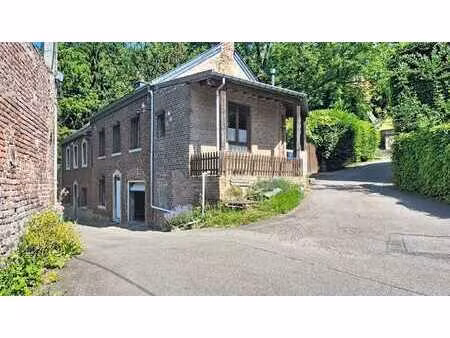 baelen: maison 3 ou 4 chambres avec garage et jardin