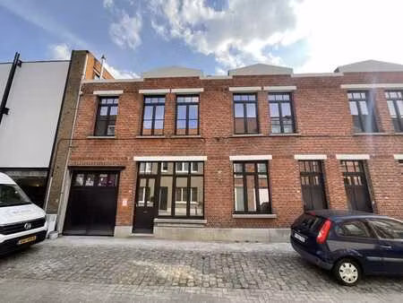 volledig vernieuwde woning in centrum herentals
