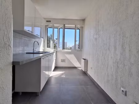 location appartement 2 pièces 43.55 m² à chennevieres-sur-marne (94430)  949 €