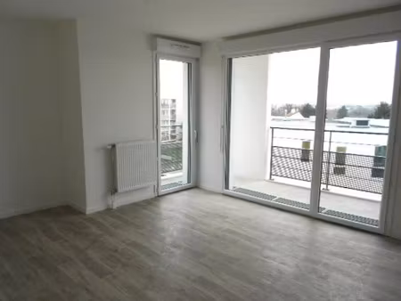 location appartement 3 pièces 58.75 m² à saint-michel-sur-orge (91240)  997 €