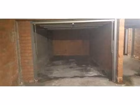parking/boxe de garage