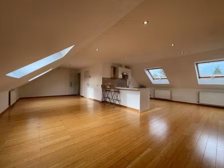 appartement à louer à rue des combattants 102 bt2 102 bierges (vwd18078)