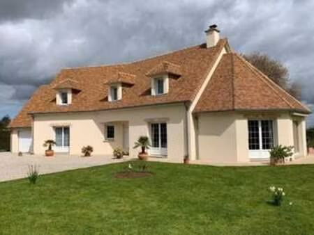 vente maison à saint-georges-d'elle (50680) : à vendre / 229m² saint-georges-d'elle