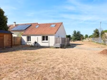vente maison à saint-hilaire-de-clisson (44190) : à vendre / 77m² saint-hilaire-de-clisson