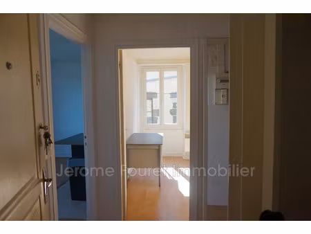 location appartement 2 pièces 35 m² à neuvic (19160)  400 €