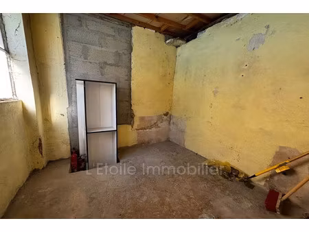 location parking à mortagne-au-perche (61400)  40 €