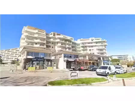 location locaux professionnels 0 pièces 112 m² à frejus (83600)  1 620 €