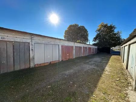 vente parking 200 m² à pessac (33600)  213 000 €
