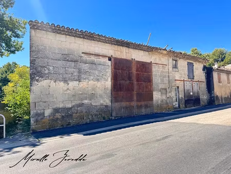 vente immeuble 5 pièces 240 m² à jonquières-saint-vincent (30300)  110 000 €