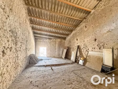 vente immeuble 2 pièces 320 m² à pierrelatte (26700)  108 000 €