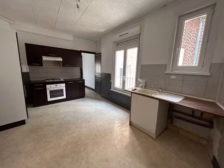 location duplex 4 pièces 67 m² à le cateau-cambrésis (59360)  470 €