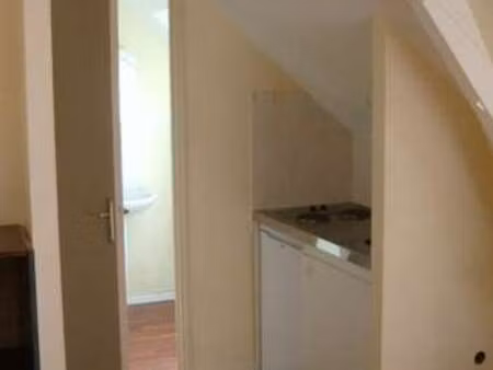 location appartement t1 meublé à ploërmel (56800) : à louer t1 meublé / 14m² ploërmel