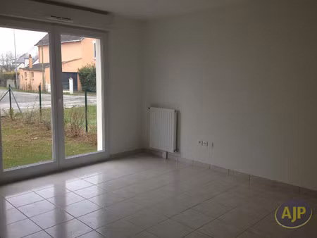 location appartement 2 pièces 43 m² à la chapelle-sur-erdre (44240)