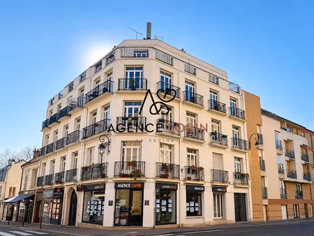 location appartement 5 pièces 81.3 m² à le vésinet (78110)  nan €