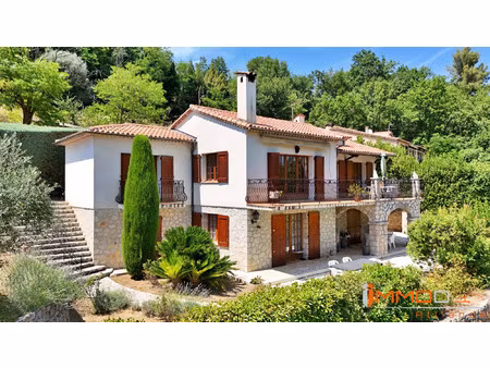 vente maison 5 pièces 165 m² le bar-sur-loup (06620)