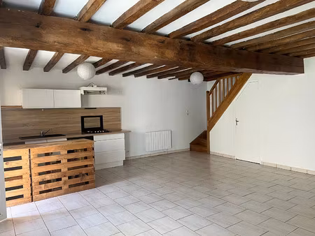location maison 3 pièces 89 m² à vouneuil-sur-vienne (86210)