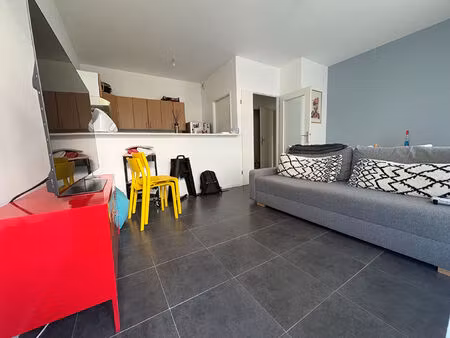 appartement 2 pièces 40 m² à louer bois-d'arcy 78390 ? | era immobilier