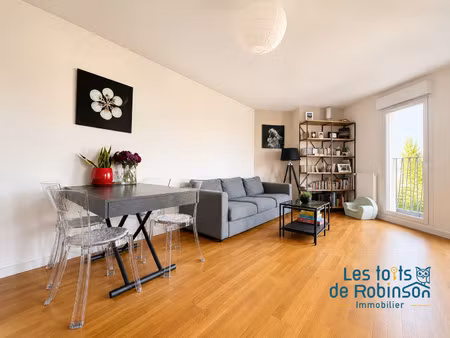 appartement 4 pièces de 83m2 avec balcon