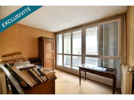 appartement de quatre pièces! ravalement recemment réalisé!